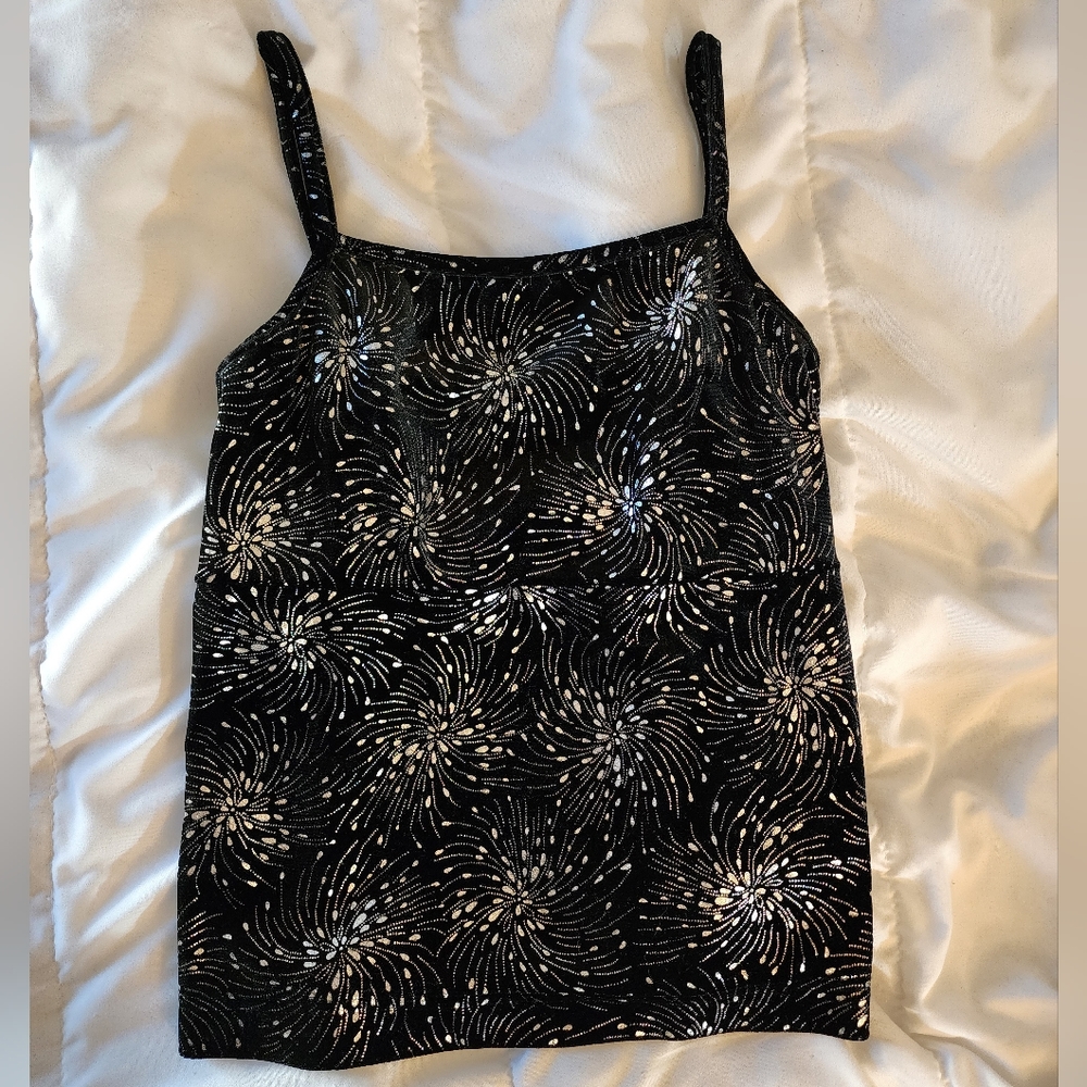 Shiny black tank